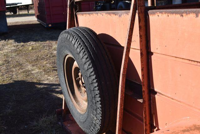 1979 Delta Livestock Trailer