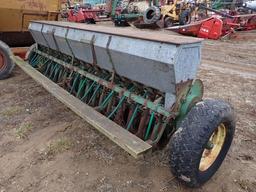 John Deere 12' Drill