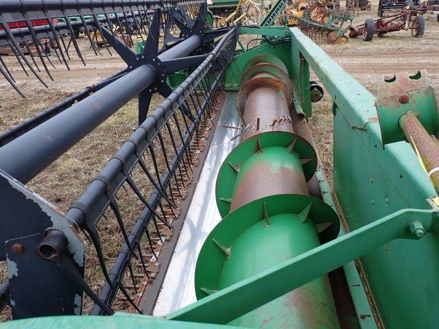 John Deere 915 Grain Platform