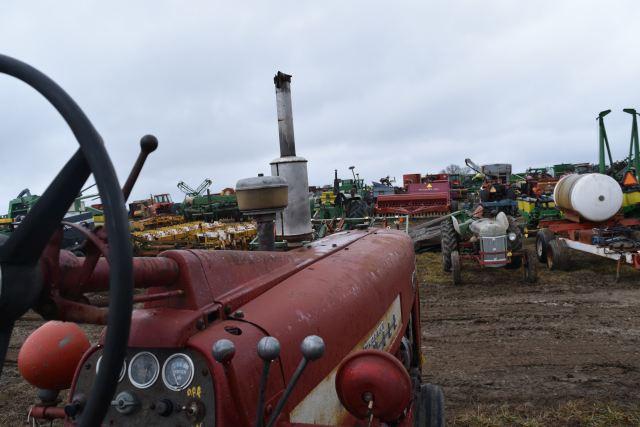 International 450 Tractor