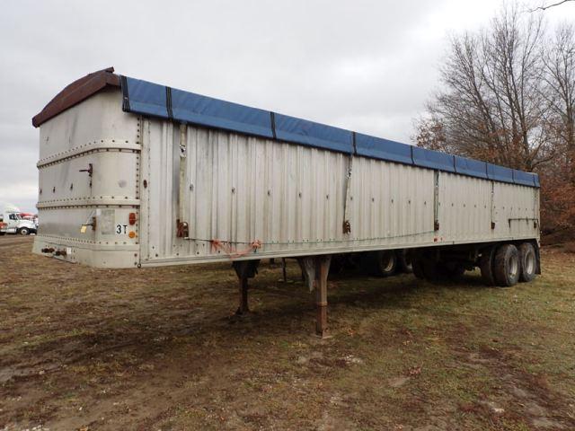 Wilson Bottom Grain Trailer