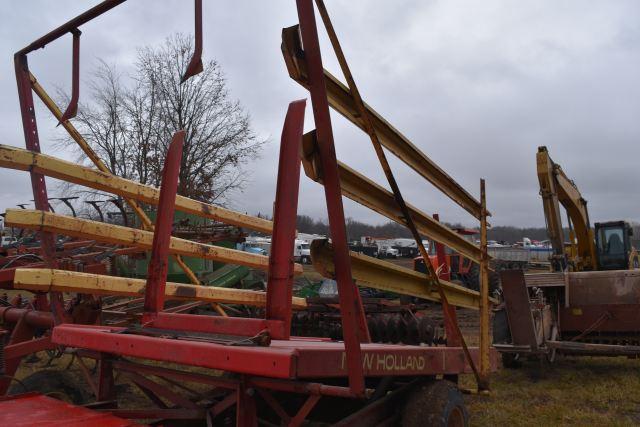 New Holland 1002 Bale Wagon