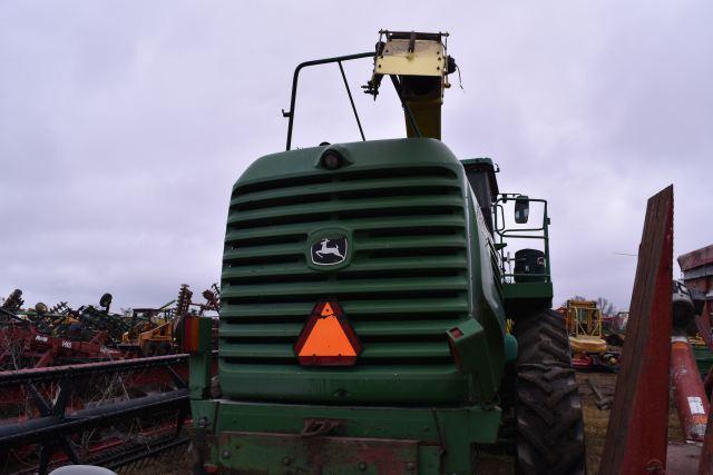 John Deere Corn Chopper, 2003