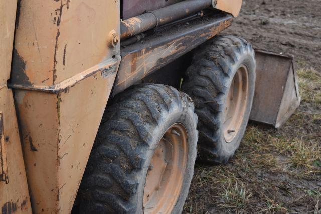 Case 1825 Skidsteer