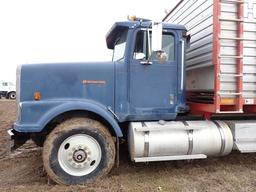 1989 International 9300 Silage Truck