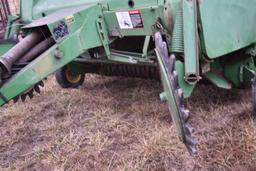 John Deere 535 Baler