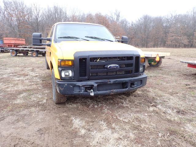 2009 Ford F-250 Cab & Chassis