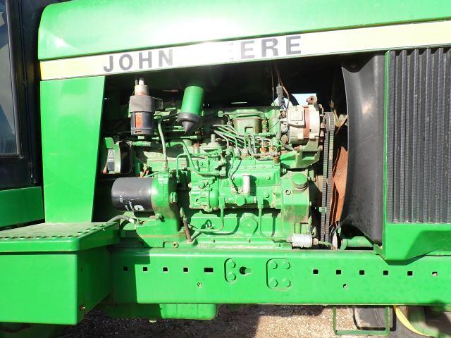 John Deere 4650 Tractor