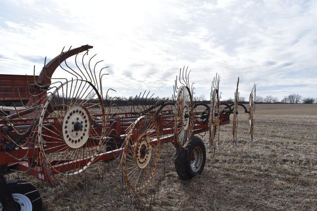 Hesston Wheel Rake