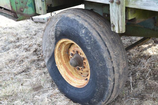 John Deere Silage Wagon