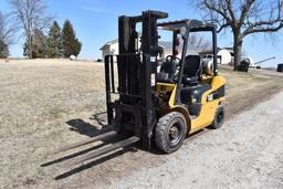 CAT Forklift P5000