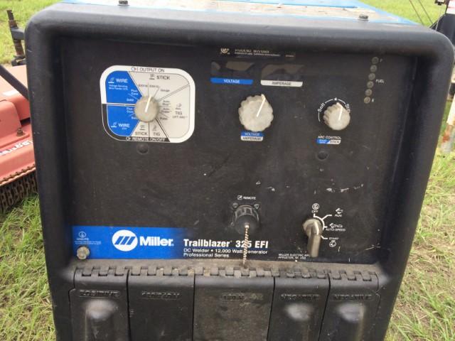 MILLER TRAILBLAZER WELDER/GENERATOR