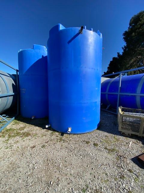 4000 gallon water tank