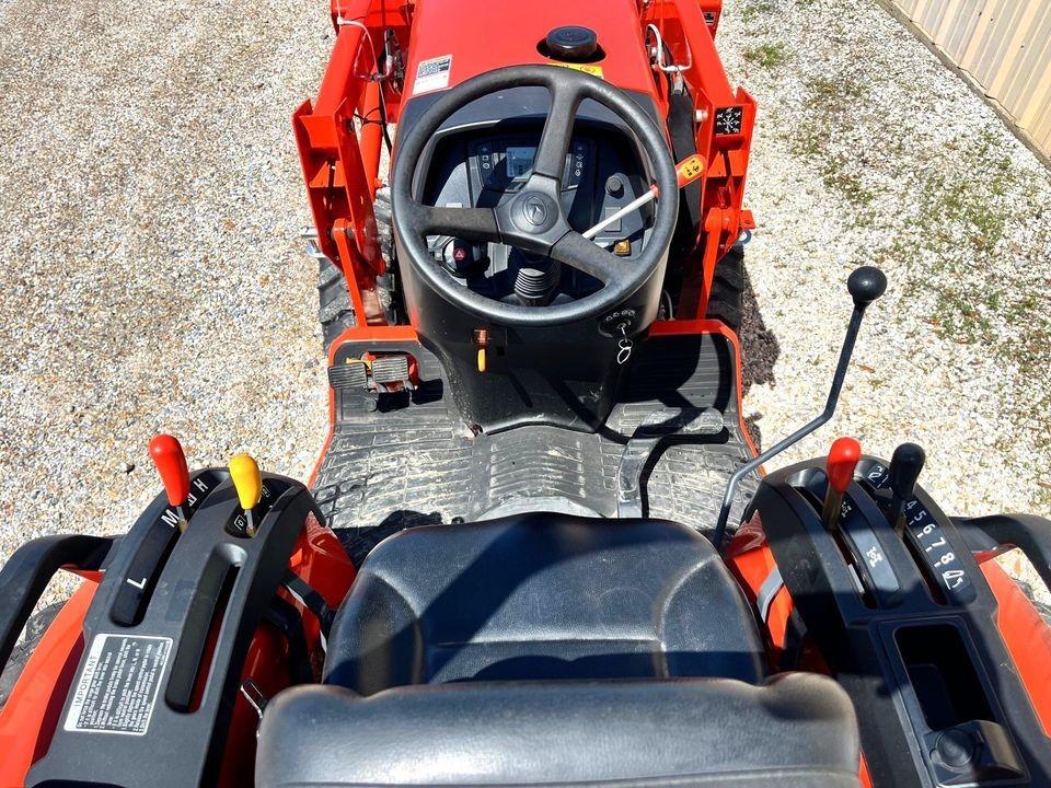 Kubota LX610 diesel tractor