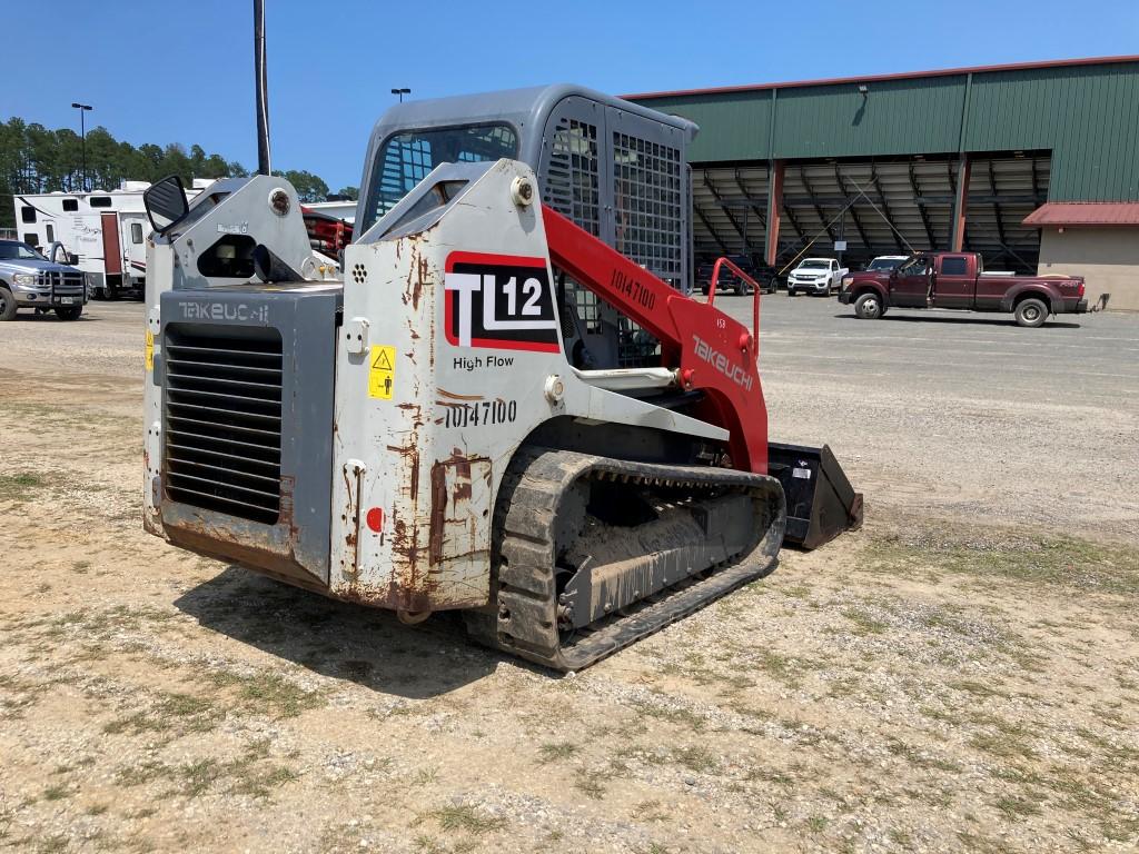 2015 Takeuchi TL12 skid steer loader