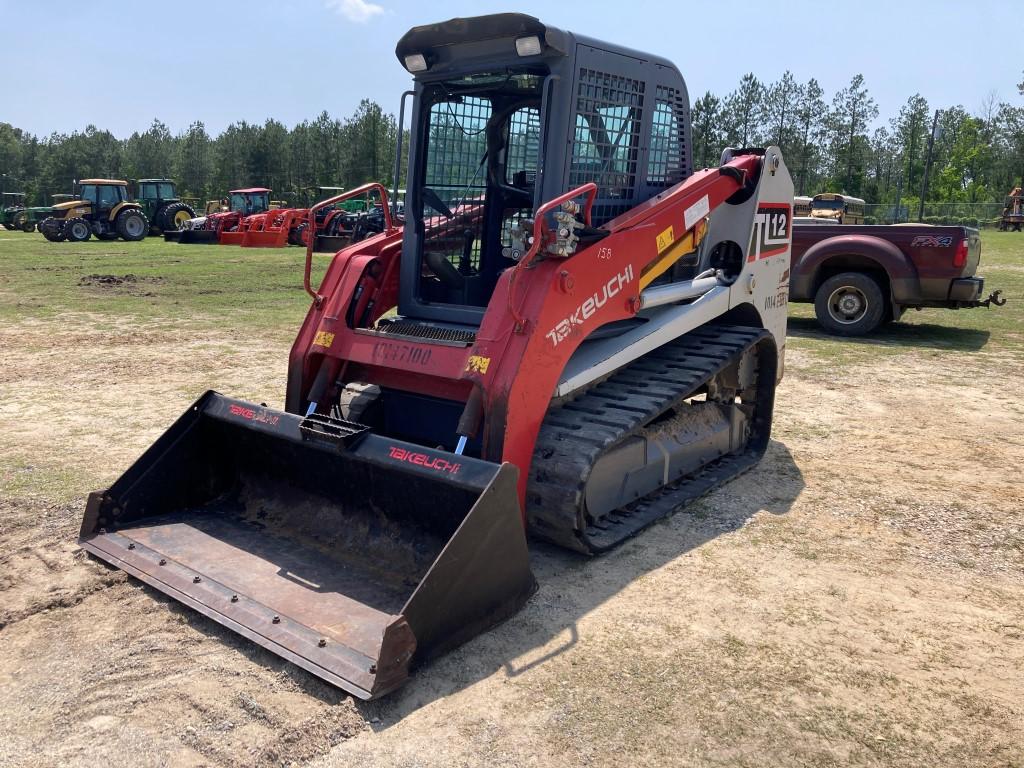 2015 Takeuchi TL12 skid steer loader