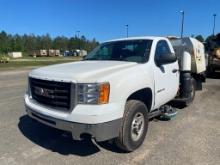 2010 GMC 2500HD Sweeper