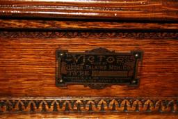 Antique Oak Victorian Phonograph-Extremely Rare - Pick Up Only -P-