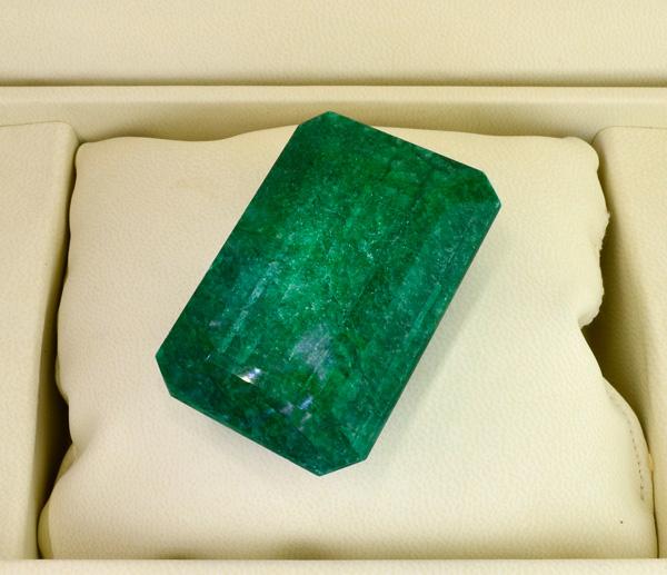 403.15CT Emerald Gemstone