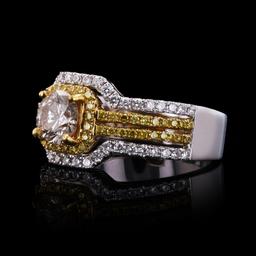 APP: 13.6k *0.82ct SI1 CLARITY CENTER Diamond  22K Yellow Gold and 18K White Gold Ring (1.61ctw Diam