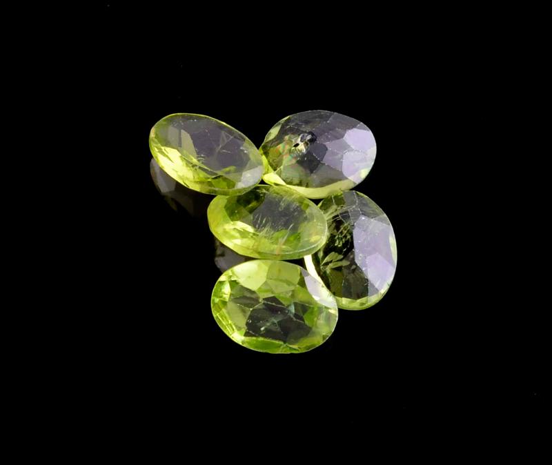 APP: 1.1k 5.52CT Oval Cut Green Peridot Parcel