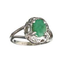 0.96CT Oval Cut Green Emerald And Sterling Silver Ring