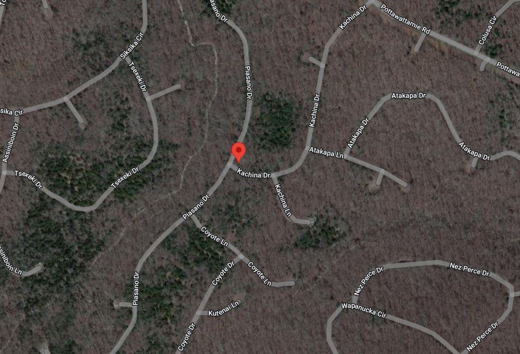 Arkansas Fulton County Corner Lot in Cherokee Village! Great Investment! Low Monthly Payments!