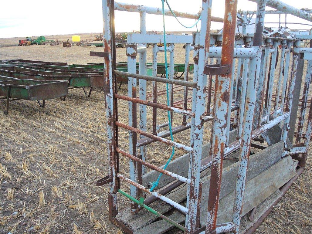 Pearson Cattle Chute