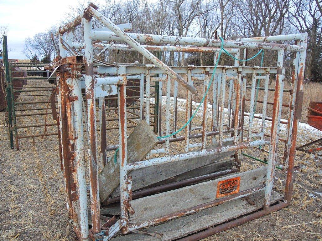 Pearson Cattle Chute