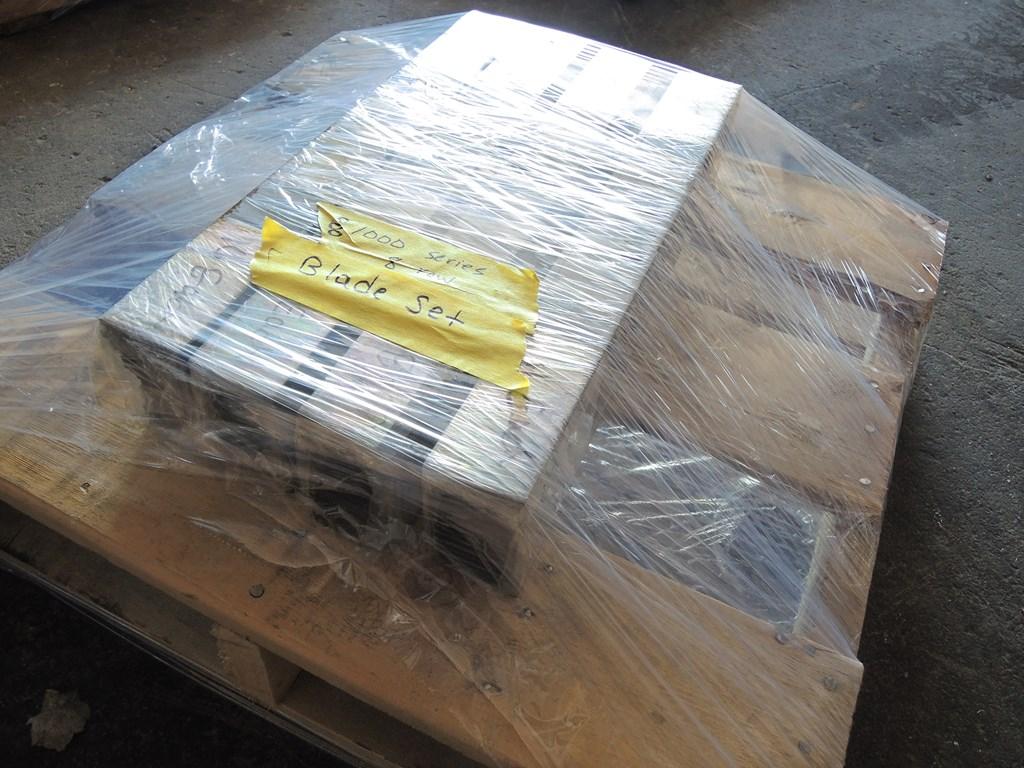 Pallet of 900-1000 Series 8R Blade Set