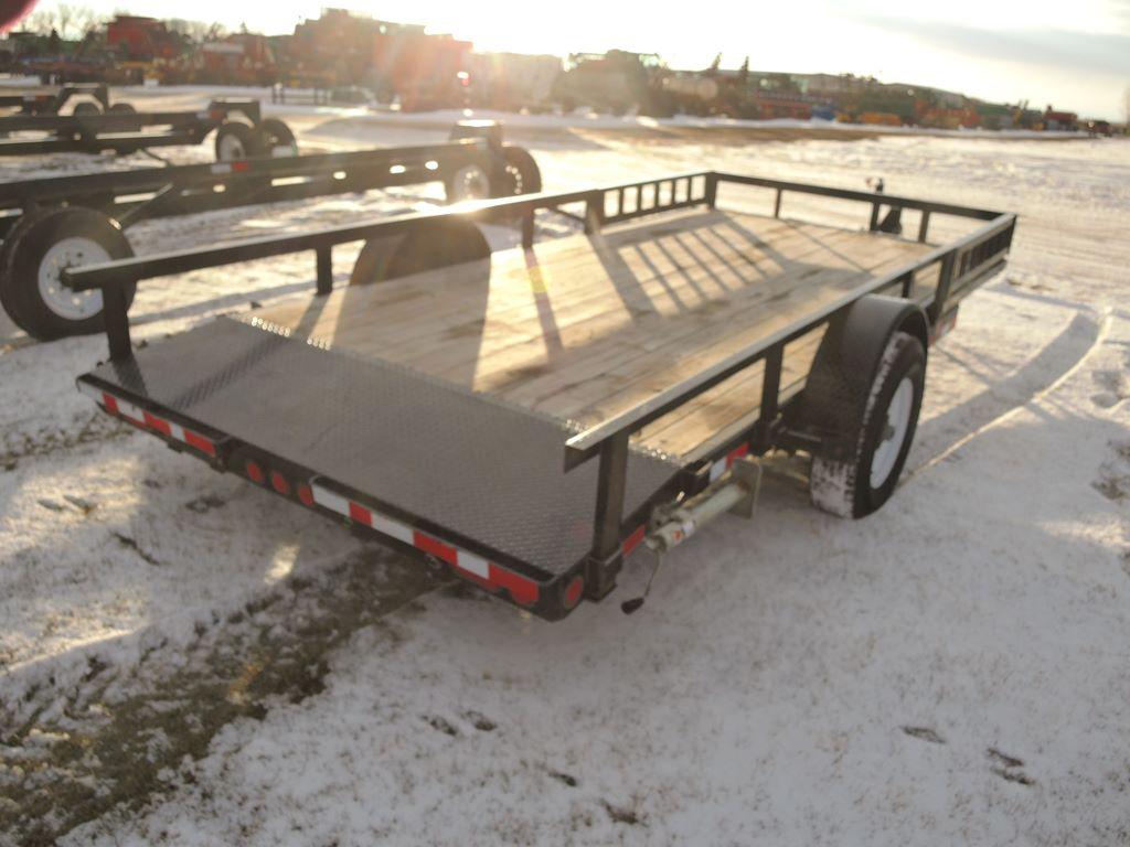 2017 PJ 16' Utility Trailer