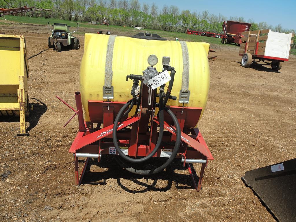 Demco 3Pt Hitch Sprayer