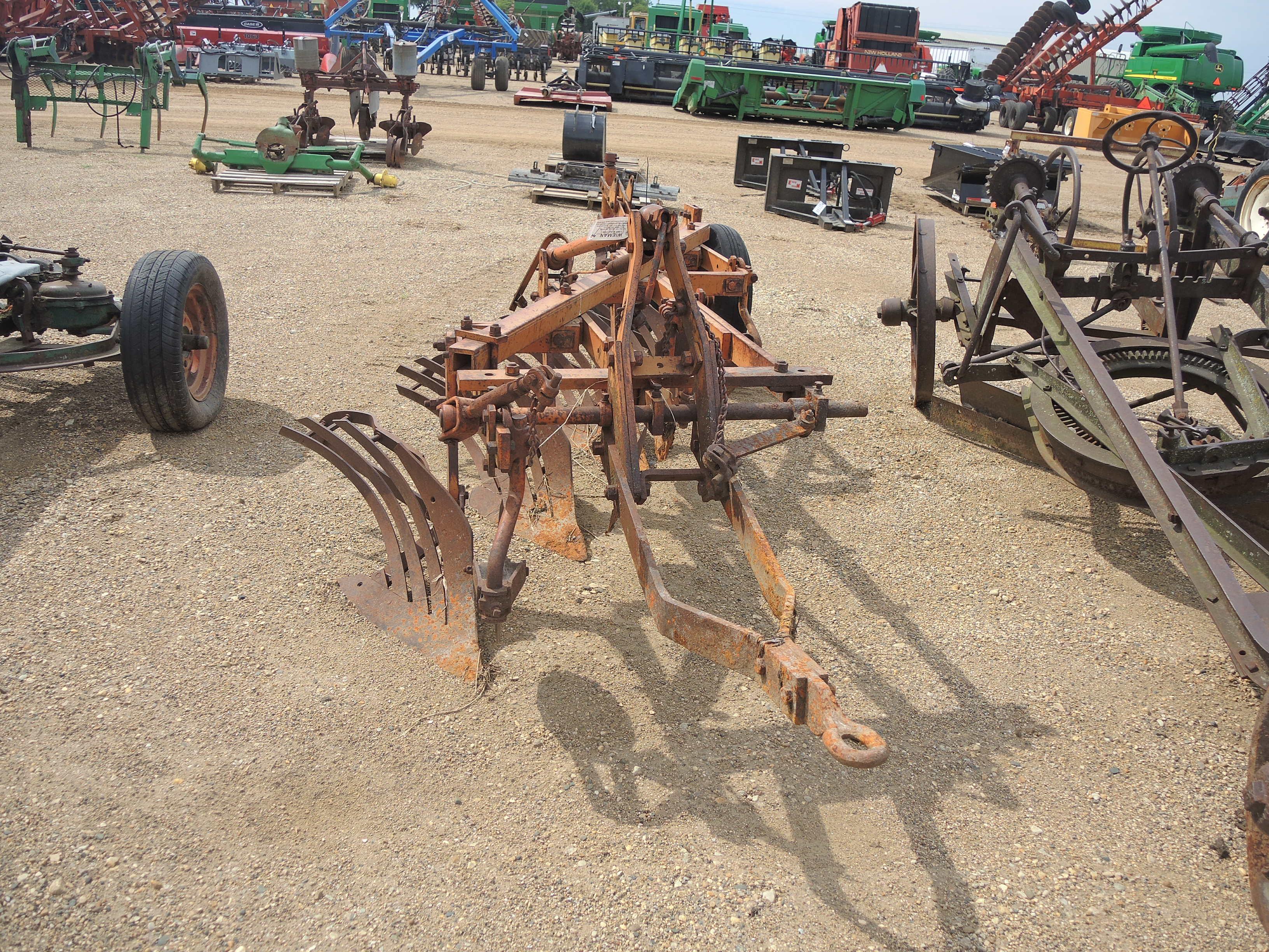 AC 4B Snap Coupler Plow