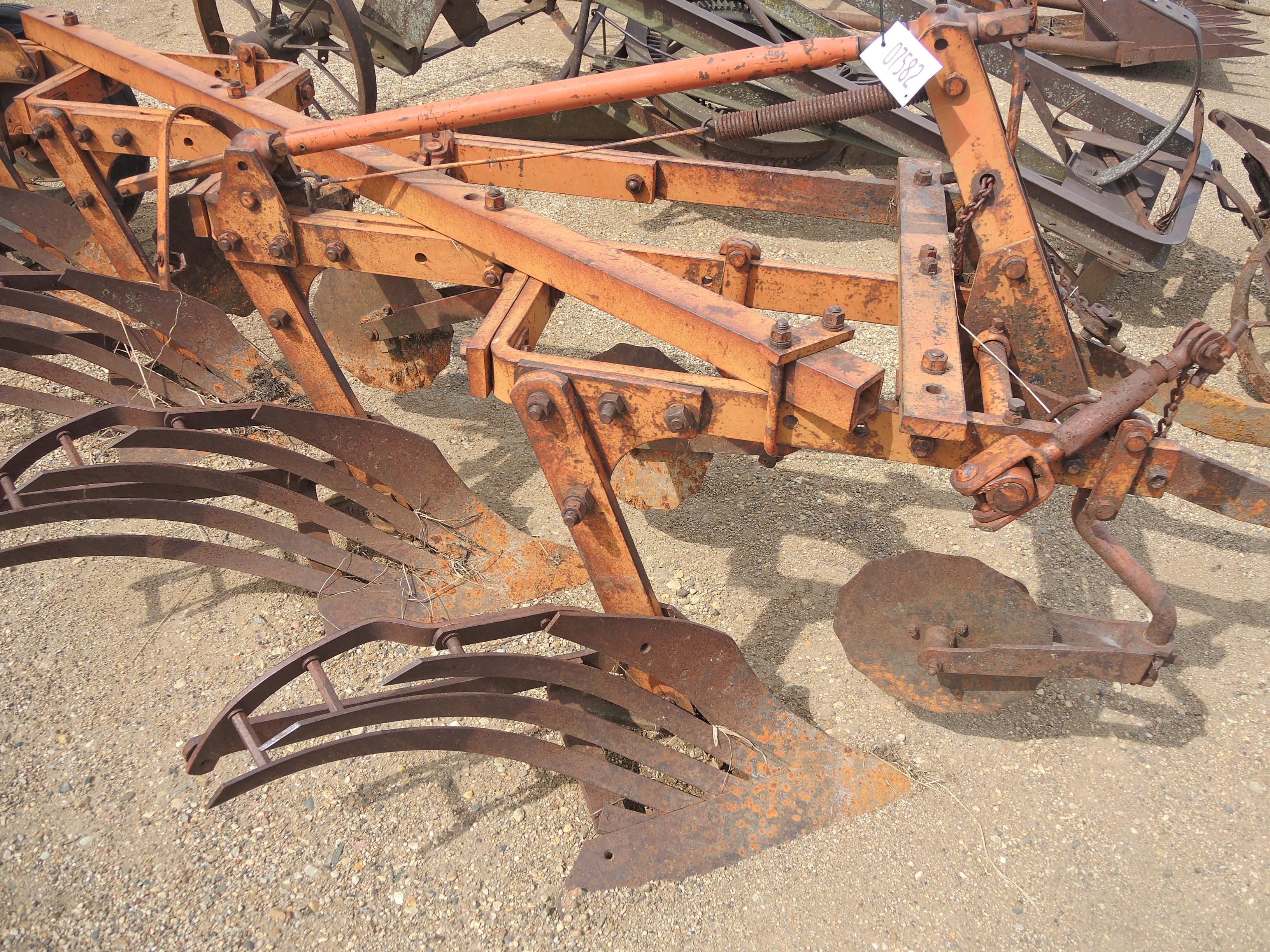 AC 4B Snap Coupler Plow