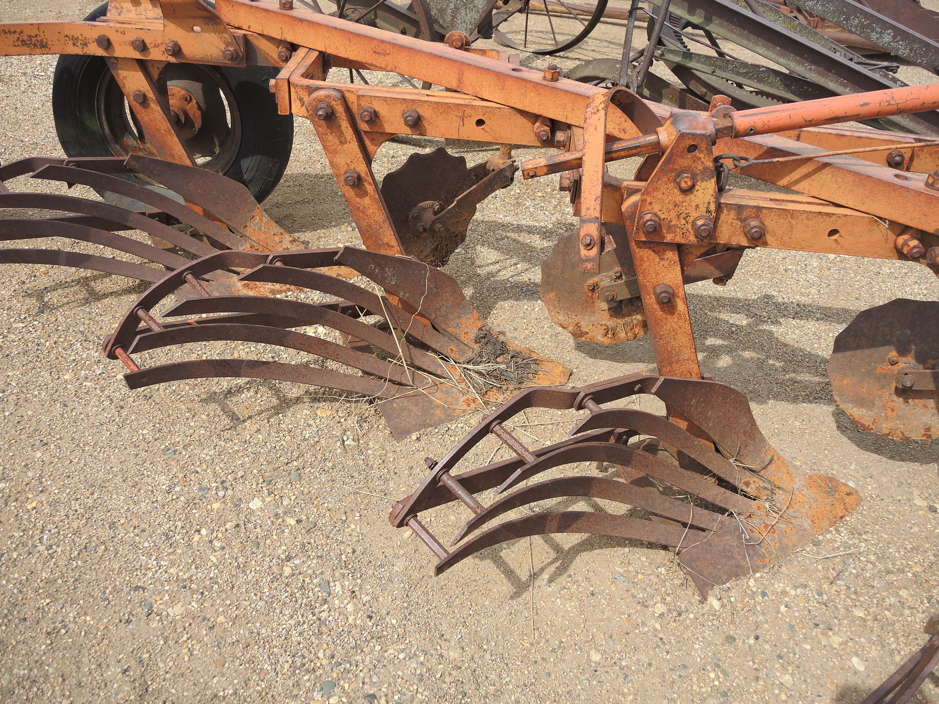 AC 4B Snap Coupler Plow