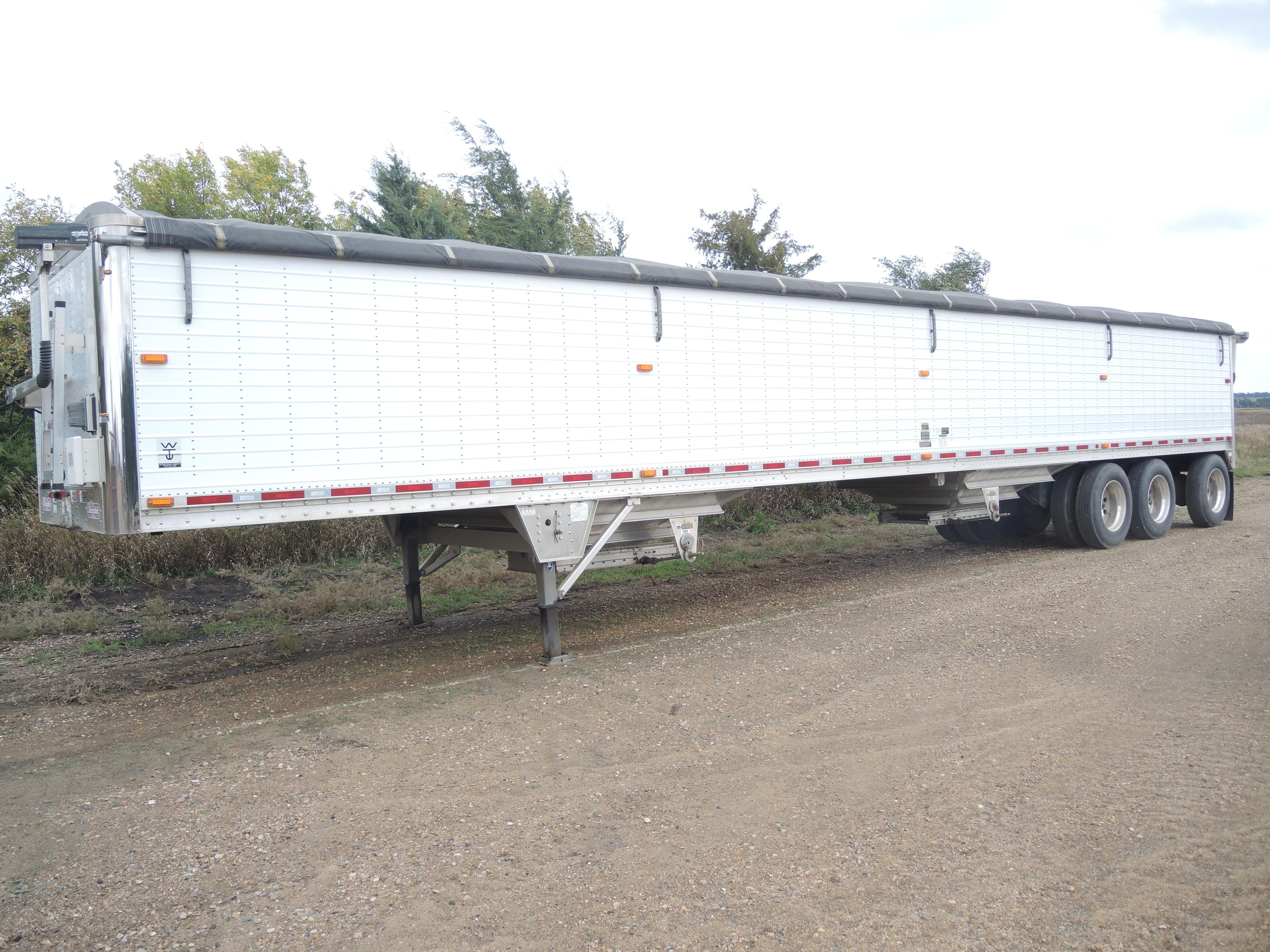 2013 Wilson 50' Grain Trailer