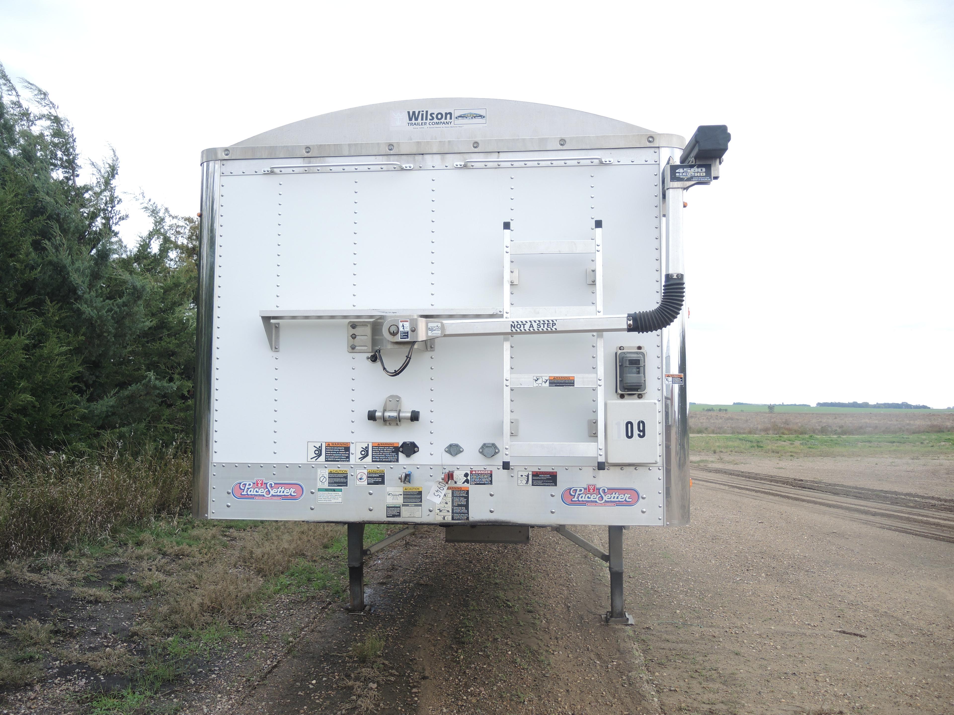 2013 Wilson 50' Grain Trailer