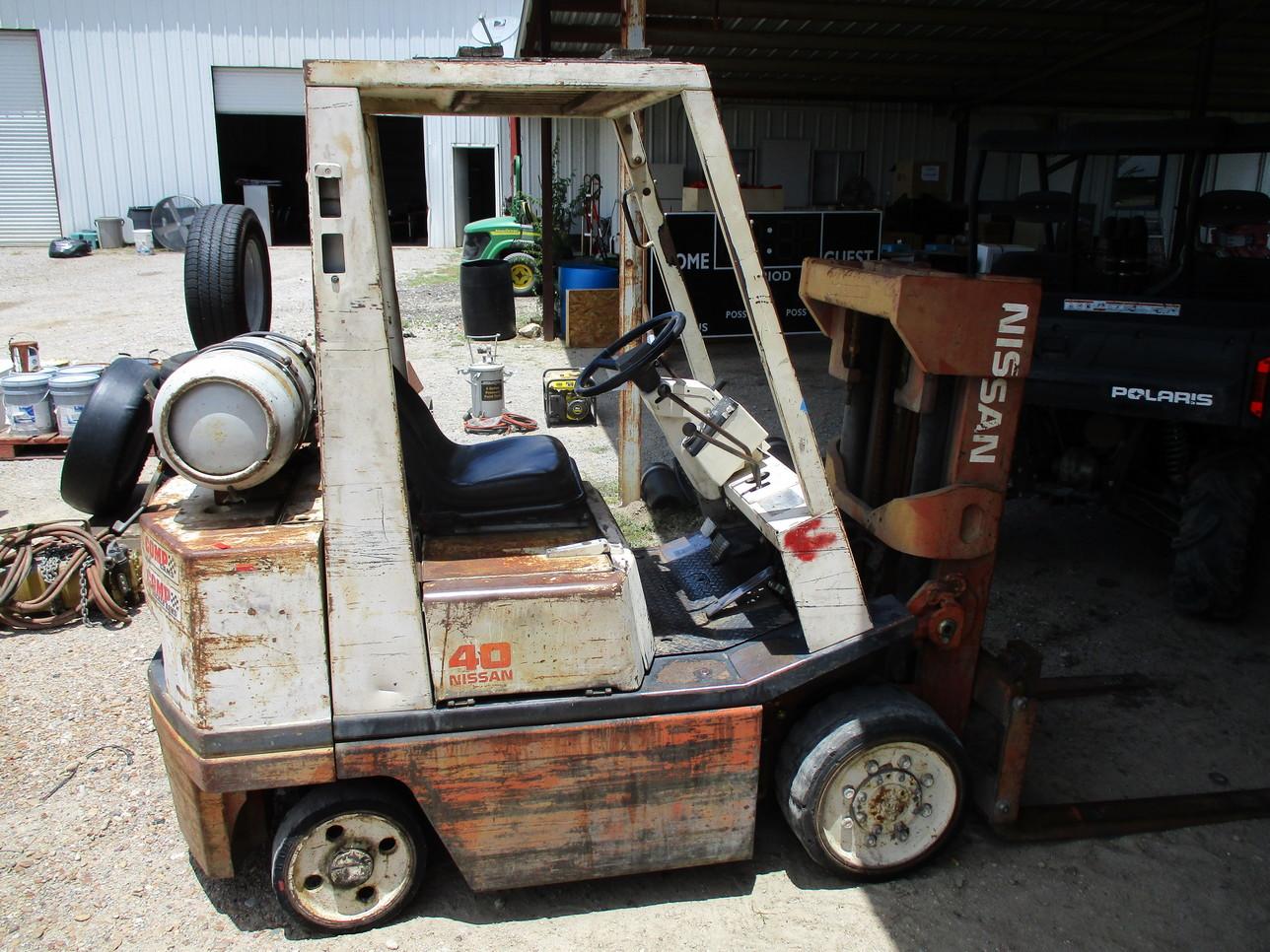 Forklift