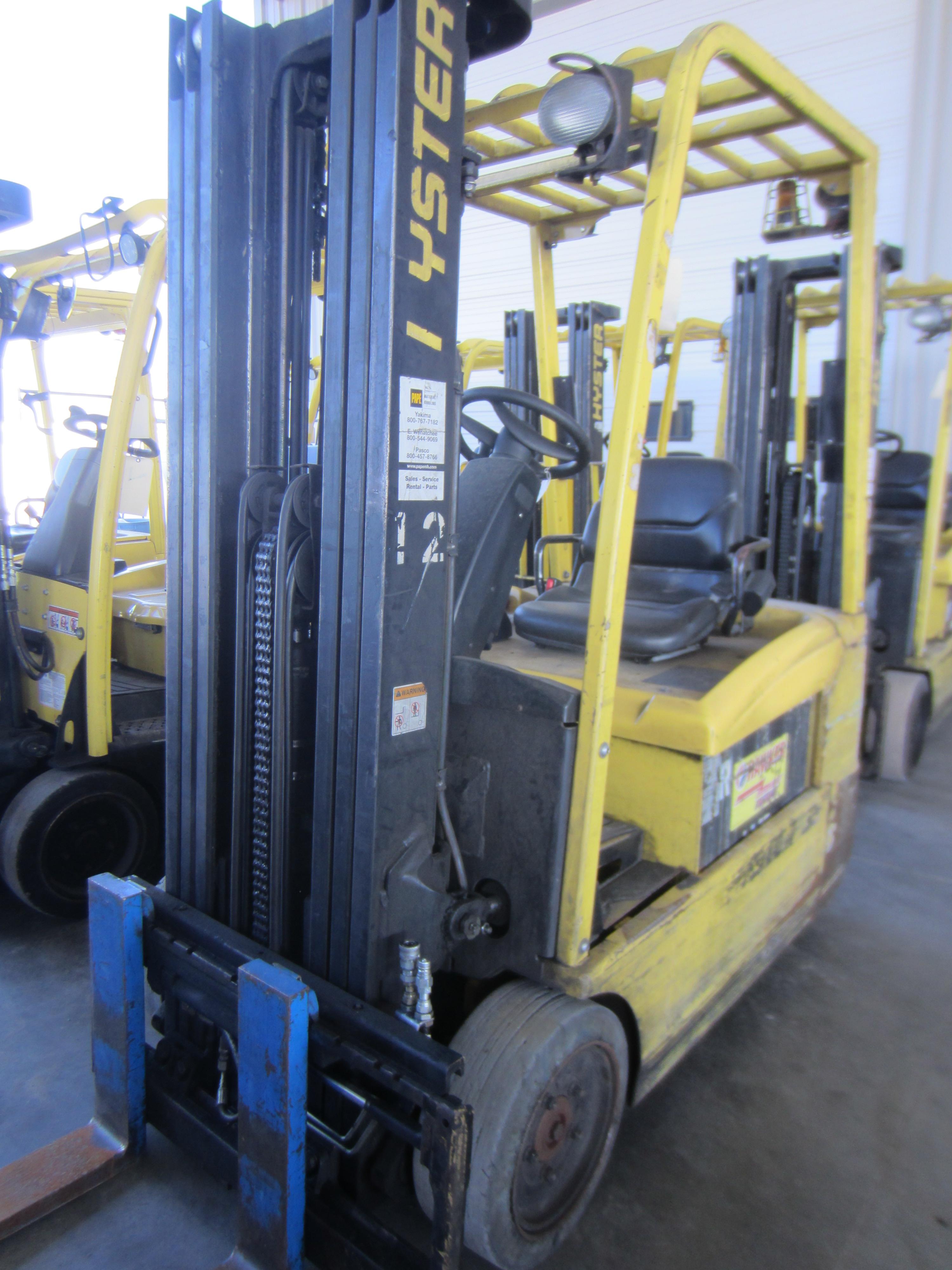 HYSTER FORKLIFT  Model- J35ZT  Serial#- J160N04429F  Hours- 10711