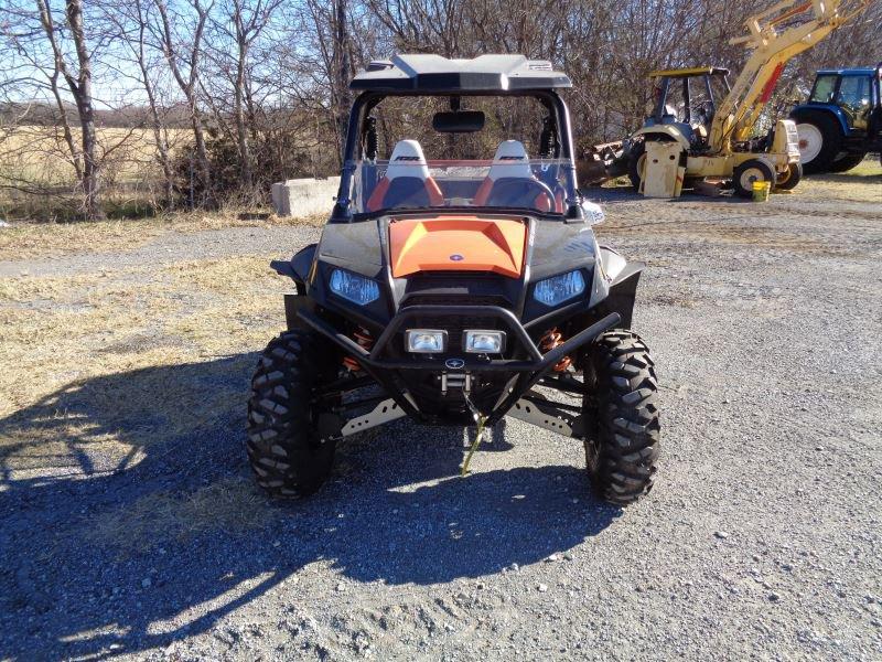 Polaris 800 Razor Sn 4XAVE76A28807555