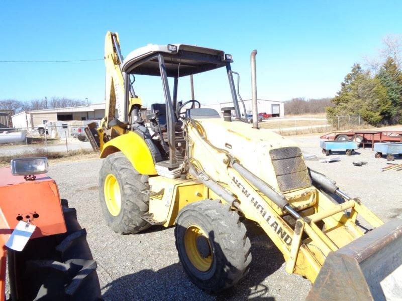 New Holland B95 SN 031063877