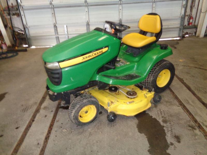 John Deere X320 SN A020563