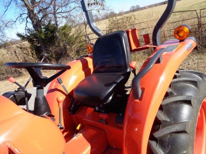 Kubota L3800 with Loader SN 65249