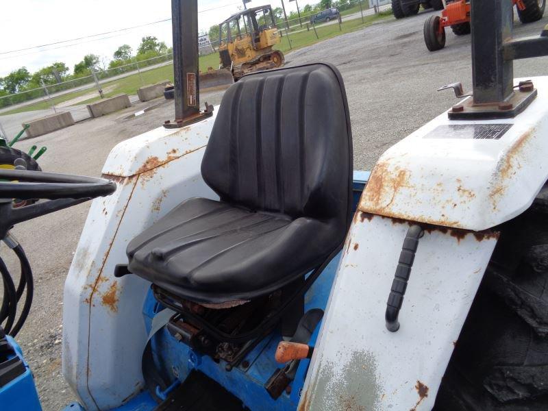 Ford 1920 with loader SN UP21588