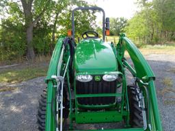 John Deere 4105 with loader SN 1LV4105HJBH610351