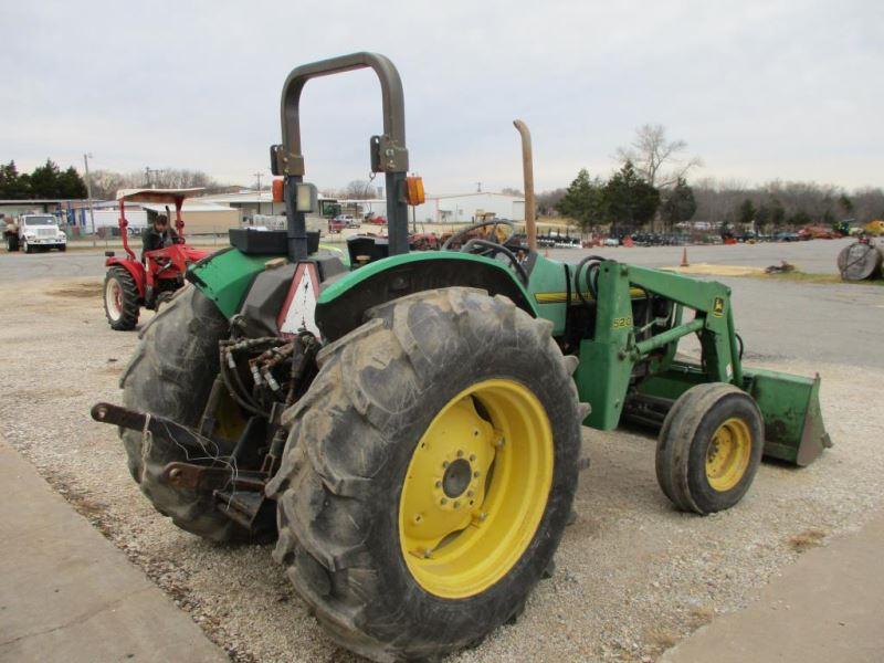 John Deere 5300 with loader SN LV5300D332038