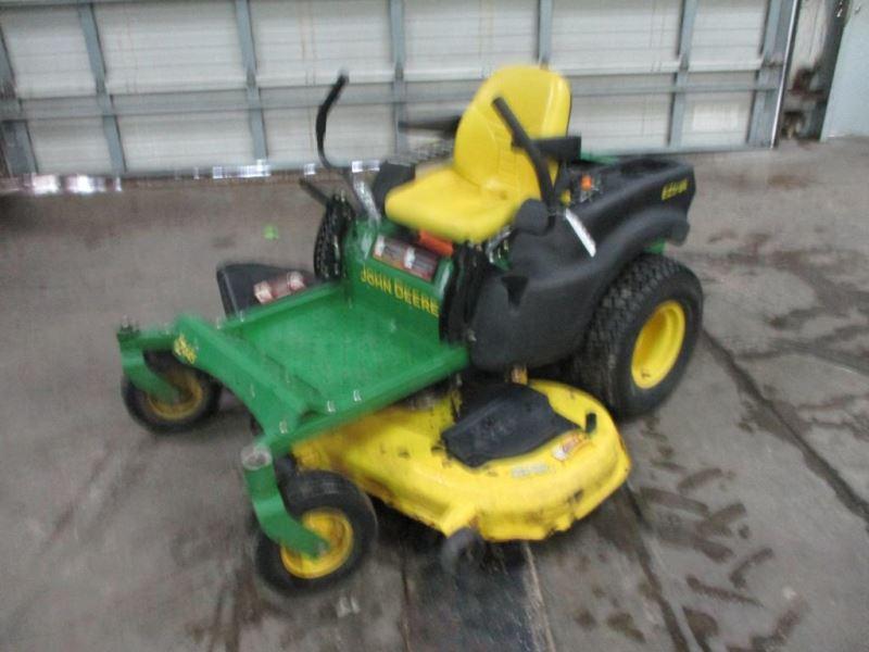 John Deere Z445 SN 048668