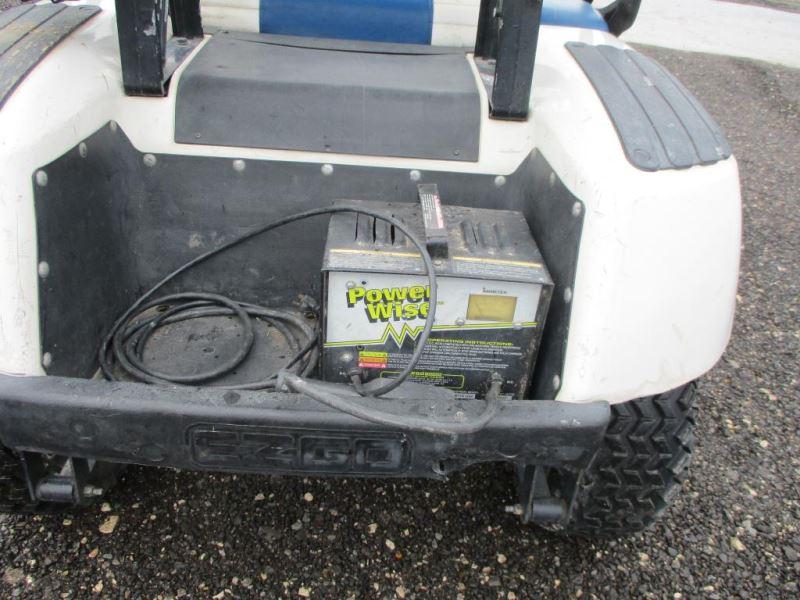 EZ GO Cart with Charger SN 1433323