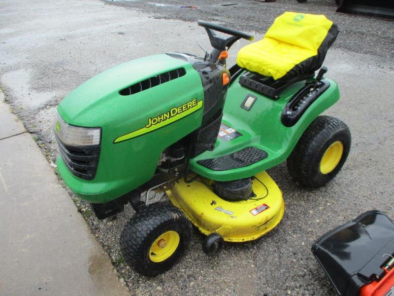 John Deere L110 SN 152368