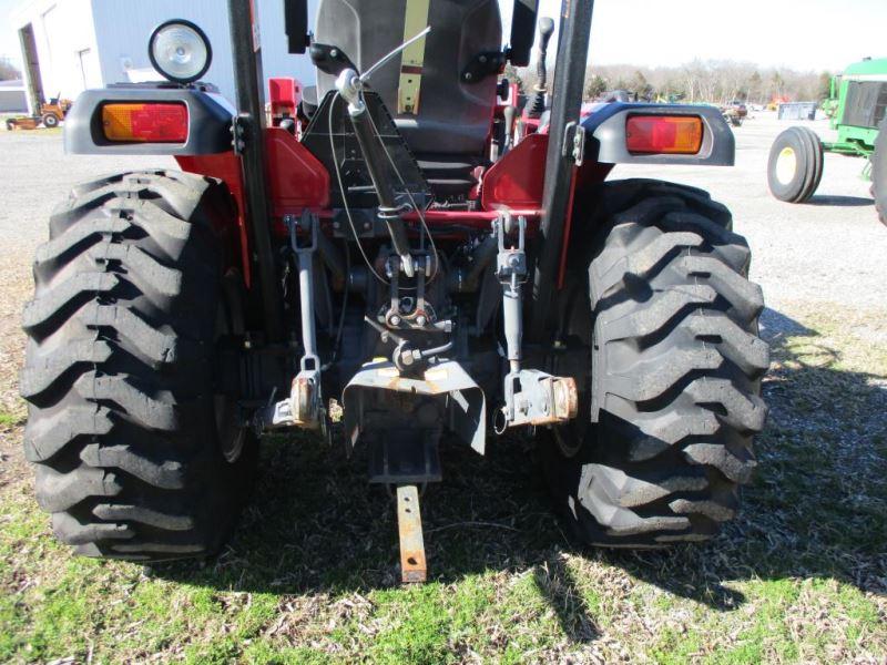 Mahindra 3535 with Loader SN C35G1035